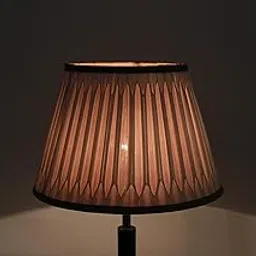 PineCraft International Antique White Pleated Cotton Conical Shaped Traditional Lamp Shade for Table Lamps, Floor Lamps (12 Inch)-picture-12