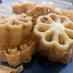 Worth2Deal Kerala Special Tea Time snacks Mini Achappam 400 Gram | Traditional Kerala rose cookies made with rice flour and coconut milk, perfect for an authentic Kerala tea-time experience | Rosette Cookies | rose cookies-picture-33