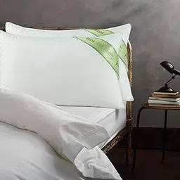 SPREAD SPAIN Aloe Vera Gel Comfortable Pillow for Sensitive Skin, Super Soft - Anti-Bacterial and Anti-Allergic Sleeping Pillows Set of 2 (45 x 68 cm, White) image 1