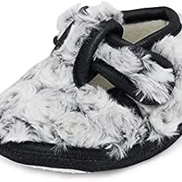 chiu Present Attractive & Super Cute Booties for Your Little Princess & Prince.-picture-13