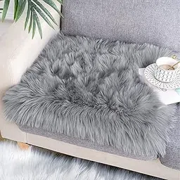 CottonFry Faux Sheepskin Fur Area Rugs Round Fur Throw Rug Floor Mat Circular Carpet for Bedroom Soft Circle Kids Play Mat for Nursery Home Decor (Grey, 18x18, Square)-picture-22