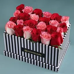 FlowerAura Premium Fresh Live Flower Bouquet of 24 White & Peach Roses In Box For Birthday Gift, Anniversary Gift, Wedding Gift, Rose Day Gift, Valentine's Day Gift, New Year Gift (Same Day Delivery)-picture-21