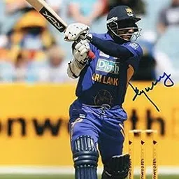 8x10 Inches Original Autographed Photo of Sri Lankan Cricketer Sanath Jayasuriya-image-95