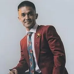 5x7 Inches Original Autographed Photo of Indian Footballer Sunil Chhetri-image-9