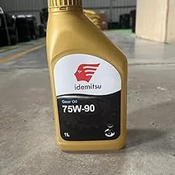 75W-90 automotive multi grade gear oil.-image-0
