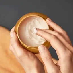 Milk and Honey Gold Classic Grace Hand & Body Cream 250 ml-picture-48