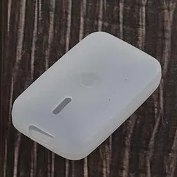 Milaan Silicone Protective Cover for Xiaomi Mi Rabbit Positioning GPS Tracker White image 1