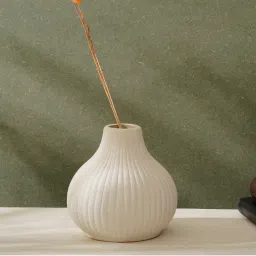PUREZENTO Small White Decorative Vase for Home Centre Table Flowers Pot Bedroom Side Corners (Small)-picture-12
