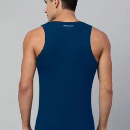 Heelium Pack Of 2 Bamboo Anti-Odour Breathable Gym Vests image 2