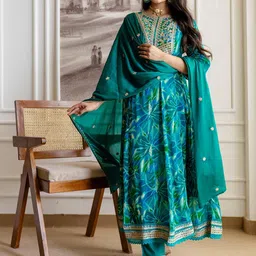 SANISA Women Floral Regular Sequinned Kurta with Trousers & With Dupatta image 2