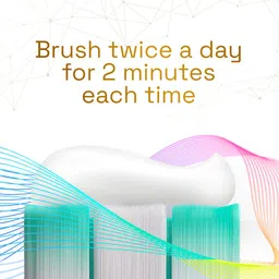 Colgate Total Charcoal Deep Clean Antibacterial Toothpaste With Premium Toothbrush - 150g image 3