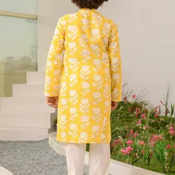 pspeaches Boys Floral Printed Pure Cotton Kurta with Pyjamas image 2