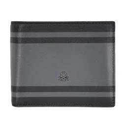 United Colors of Benetton Textured Leather Two Fold Wallet-picture-38