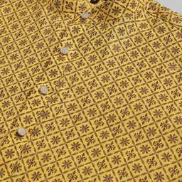 SOJANYA Ethnic Motifs Foil Printed Cotton Linen Kurta With Churidar image 2