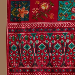 Libas Pink Ethnic Yoke Design Regular Sequinned Kurta & Trousers With Dupatta image 3