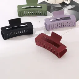 Xivir Women Set of 4 Claw Clips image 1