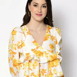 fuchsia PRETTY LOVING THING Floral Printed V-Neck Ruffle Crop Top image 2