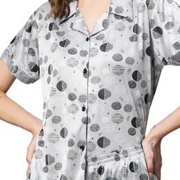 av2 Women Satin Short Sleeve Top And Pajama Set 2297 image 5