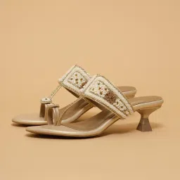 Eridani Leela Gold Kolhapuri Sandals Heels-picture-28