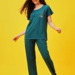 Clovia Cotton Solid Top and Pyjama-picture-17