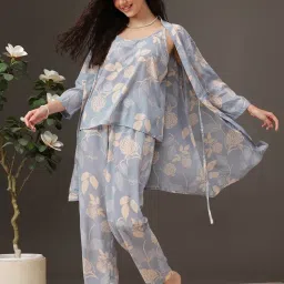 Clovia Satin 3-Piece Cami Top, Pyjamas and Robe with Belt-picture-23