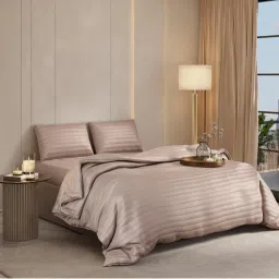 Stoa Paris Date Night Champagne Sateen Quilted Super King Bed Cover Set-image-69