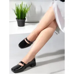 Carlton London Black Round Toe Buckle Women Pumps-image-98