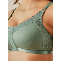 Clovia Cotton Spacer Cup Non-Padded Non-Wire Full Figure Front Open Bra image 5