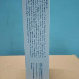 30 Aquagel Sunscreen SPF 30 For UVA/UVB Protection 60gm Pack of 1 image 3