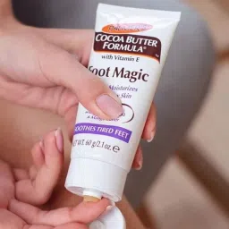 Palmers Cocoa Butter Foot Magic Moisturizer 2.1 Ounce Tube (62ml) (2 Pack) image 4