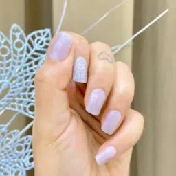 Glossara Pastel Purple & Glitter Nail Extensions – 24 Reusable Press On False Nails with Glue Tabs | Glossy Lavender Nails with Silver Glitter Accent for Women image 1