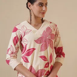 Anouk Floral Printed V-Neck A-Line Pure Cotton Kurta With Palazzos-picture-34