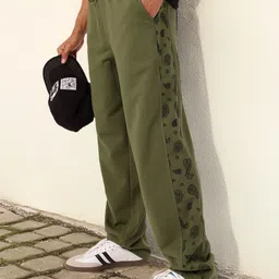 Kook N Keech Men Indie Street Ethnic Printed Relaxed Fit Track Pants-image-42