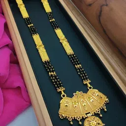 niva fashion Womens Gold Plated Manglasutra For Wedding & Occasion wear Mangalsutra28Inch image 1