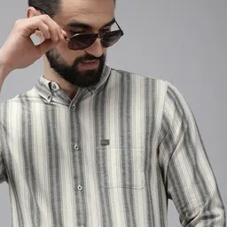 THE BEAR HOUSE Men Beige & Grey Slim Fit Striped Cotton Casual Shirt-picture-38