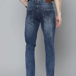 Mast & Harbour Men Blue Carrot Mildly Distressed Light Fade Stretchable Jeans image 3