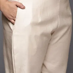 Indo Era Women Plus Size  Off White Ethnic Motifs Liva Kurta with Trousers & With Dupatta image 3