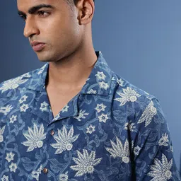 Taavi Men Comfort Indigo Hand Block Printed Floral Pure Cotton Casual Shirt image 4
