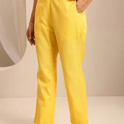 Libas Women Floral Printed Kurta with Trousers & With Dupatta image 5