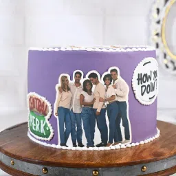 The One with the FRIENDS Cake image 4