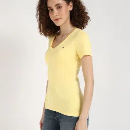 tommy hilfiger Women Fave Core Plus Regular Fit V-Neck T-Shirt image 2