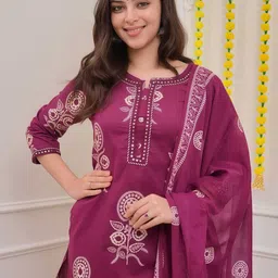KALINI Women Ethnic Motifs Printed Regular Pure Cotton Kurta with Trousers & With Dupatta image 5