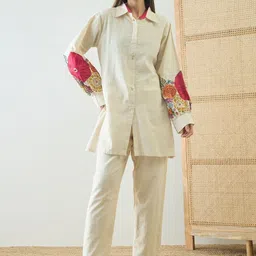 ZUMMER Embroidered Shirt Collar Tunic With Trousers Co-Ords image 4