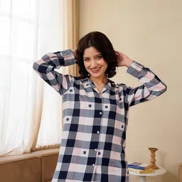 SANSKRUTIHOMES Checked Shirt Collar Long Sleeves Shirt With Pyjamas image 4