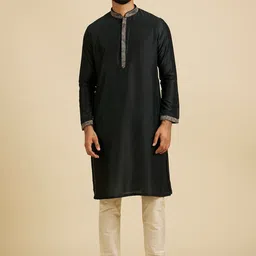 Manyavar Mandarin Collar Kurta With Pyjamas & Nehru jacket image 4
