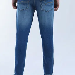 Flying Machine Men Relaxed Fit Light Fade Jeans image 4