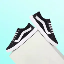 COOPERWINGS Men Colourblocked Sneakers image 5