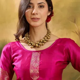 Suha Ethnic Motifs Zari Art Silk Handloom Banarasi Saree image 4