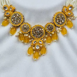 eeooaa Gold-Plated Brass Artificial Stones Jewellery Set image 3