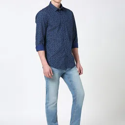 Peter England Casuals Men Slim Fit Floral Opaque Printed Casual Shirt image 3